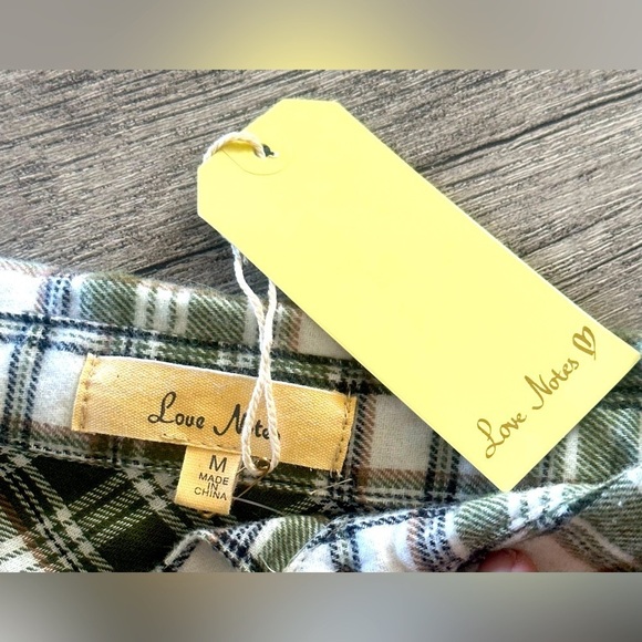 Love Notes Green and White Plaid Long Sleeve Button up Top - Picture 3 of 3